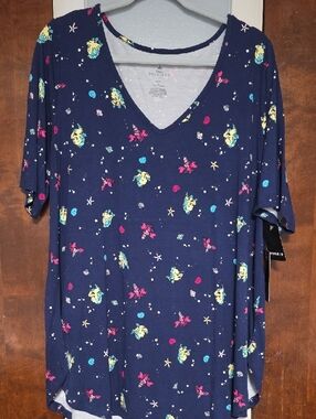 NWT SIZE 3 Torrid Super Soft Navy Flounder & Sebastian Tunic